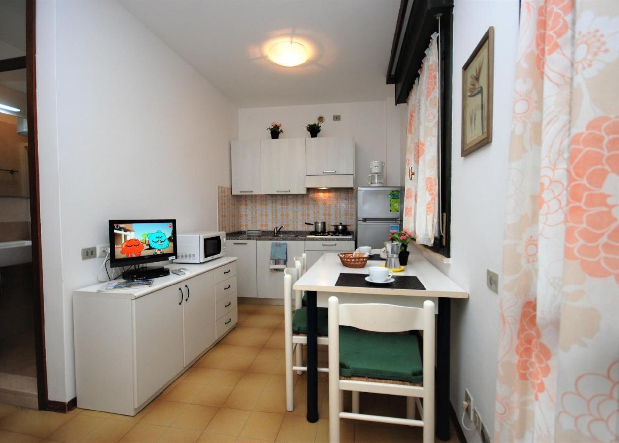 Residenza La Meridiana ลินญาโน ซับเบียโดโร ภายนอก รูปภาพ