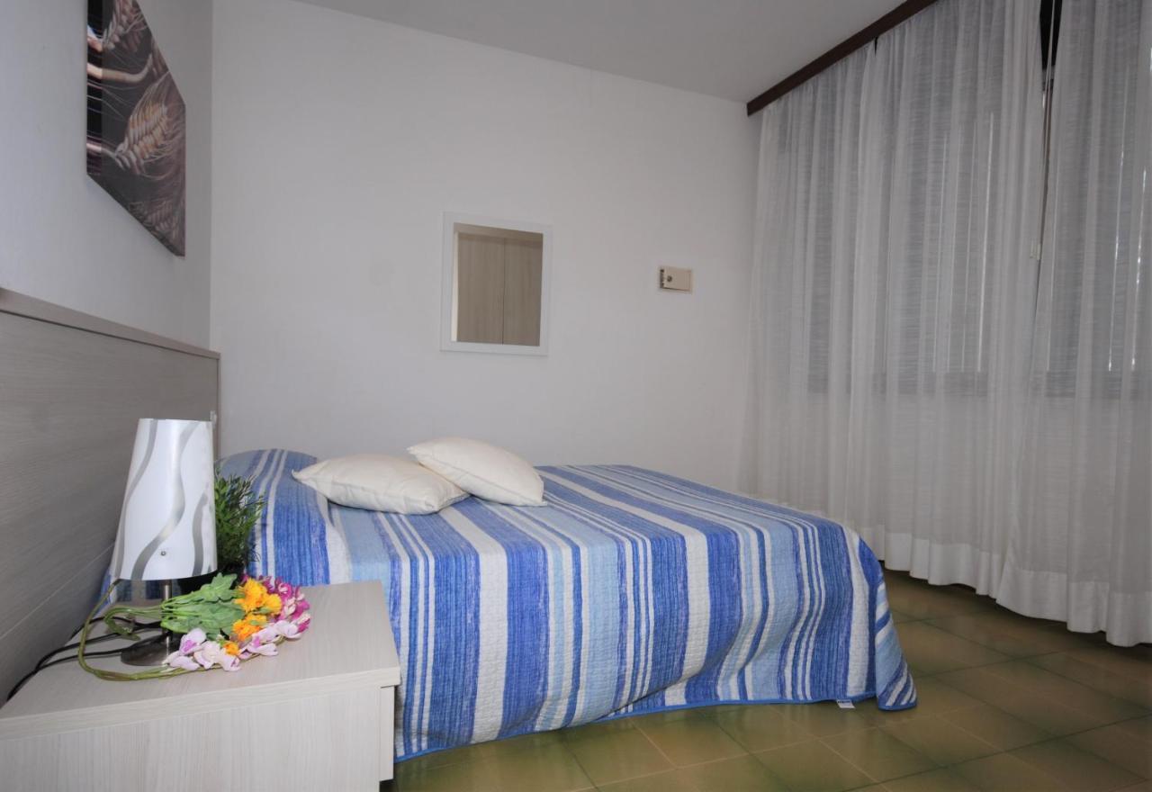 Residenza La Meridiana ลินญาโน ซับเบียโดโร ภายนอก รูปภาพ